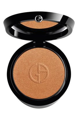 ARMANI ARMANI Luminous Silk Golden Glow Highlighter 