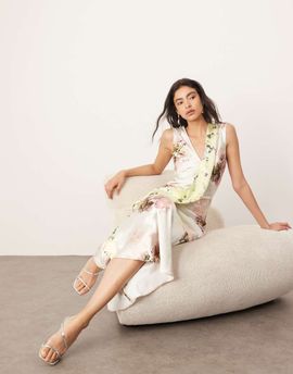 ARRANGE ARRANGE asymmetric paneled maxi dress in mixed floral print-Multi