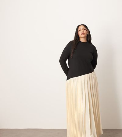 ARRANGE ARRANGE Curve contrast fabric sculpted maxi dress with pleated skirt in black