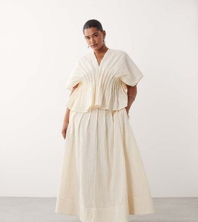 ARRANGE ARRANGE Curve crinkle texture maxi skirt in cream - part of a set-White