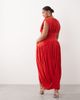 ARRANGE ARRANGE Curve gathered drape maxi dress with cinched waist in red - 4