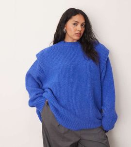 ARRANGE ARRANGE Curve ribbed knit shoulder pad sweater in cobalt blue