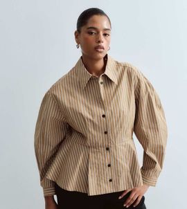 ARRANGE ARRANGE Curve structured collared peplum shirt with contrast buttons in camel striped print-Neutral
