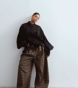 ARRANGE ARRANGE Curve tailored barrel leg pants in chocolate plaid - part of a set-Multi