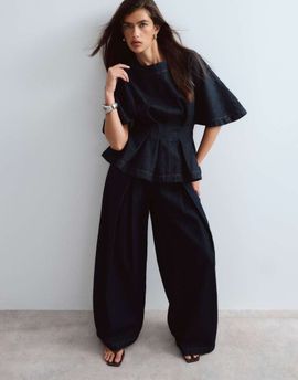 ARRANGE ARRANGE denim pleat detail pants in indigo - part of a set-Blue