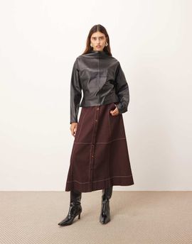 ARRANGE ARRANGE heavy twill full midi skirt with contrast stitching in burgundy-Red