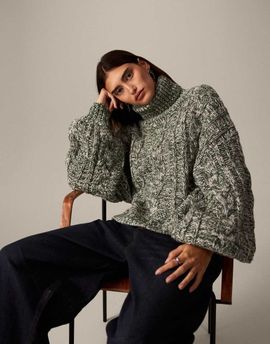ARRANGE ARRANGE high neck twisted yarn cable sweater in green and cream