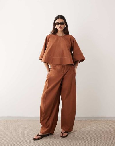 ARRANGE ARRANGE pleat detail pants in terracotta - part of a set-Brown