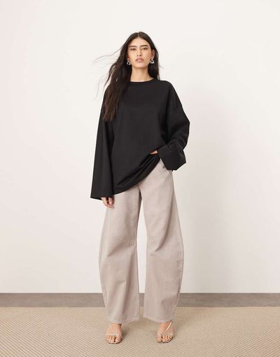 ARRANGE ARRANGE Sydney denim barrel leg jeans in dove gray