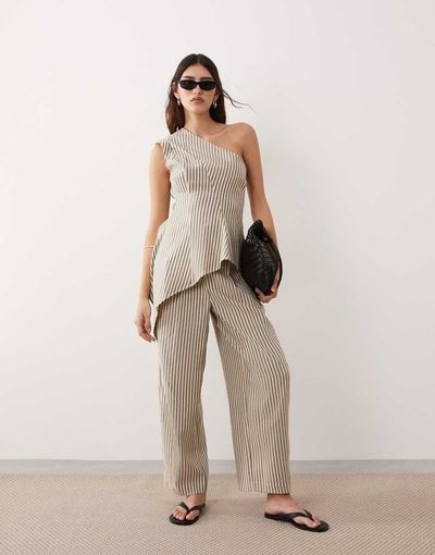 ARRANGE ARRANGE tailored barrel leg pants in buttermilk stripes - part of a set-Yellow