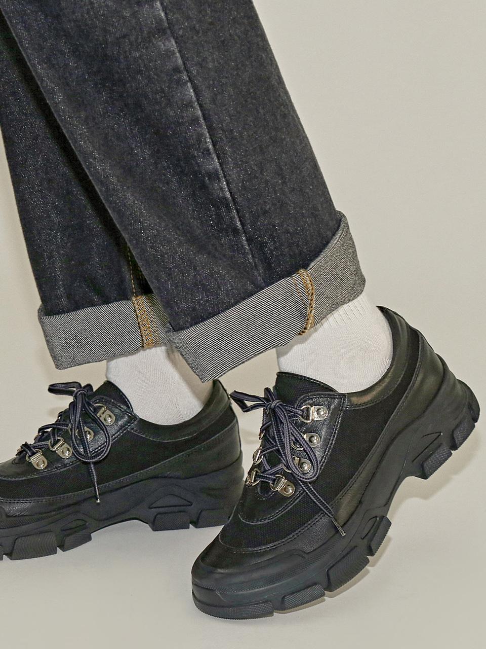 ashgray studios 1774_1 Bute Trekking Sneakers