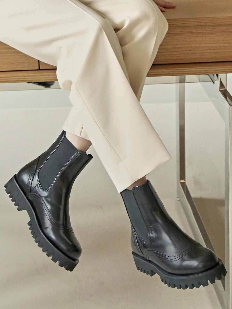 ashgray studios 1783 David Chelsea Boots