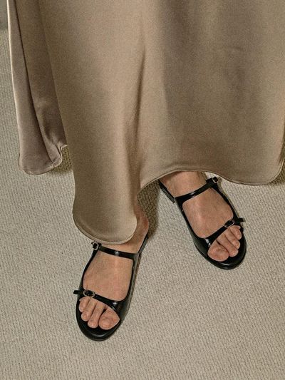 ashgray studios 1850 Nuet Strap Mule