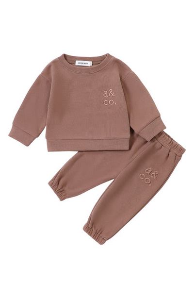 Ashmi & Co. Ashmi & Co. Sweatshirt & Sweatpants Set