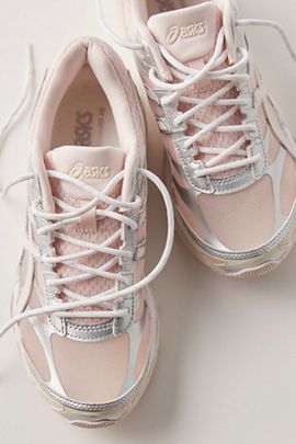 ASICS ASICS GEL-CUMULUS 16 Translucent Sneakers