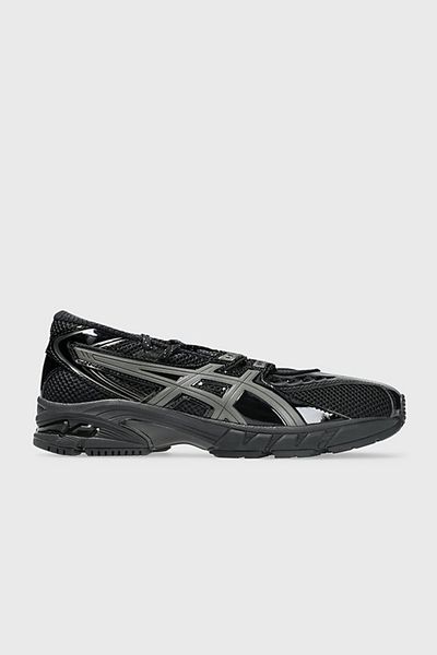 ASICS Asics GEL-DS Trainer SP Sneakers in Black/Gunmetal at Urban Outfitters
