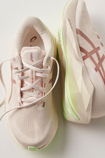 ASICS ASICS Novablast 6 Sneakers