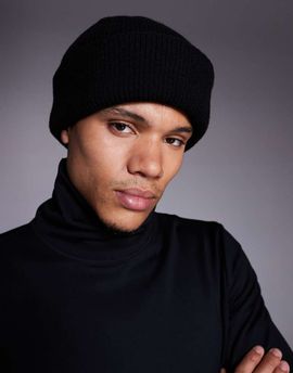 ASOS 4505 Ski & Snow 4505 Ski knit fisherman beanie in black