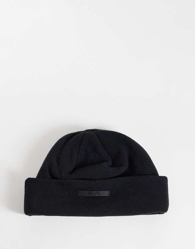 ASOS 4505 Ski & Snow 4505 Ski Thinsulate fleece thermal beanie in black