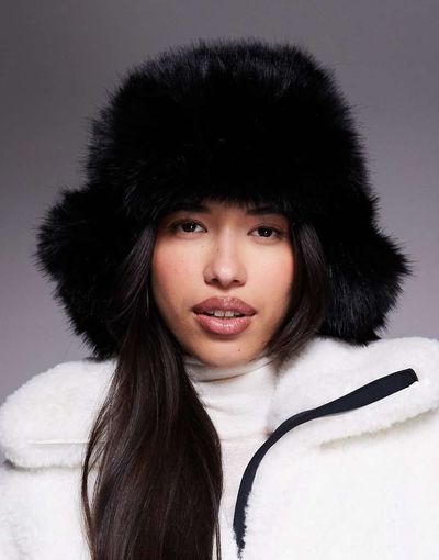 ASOS 4505 Ski & Snow ASOS 4505 Ski faux fur trapper hat in black