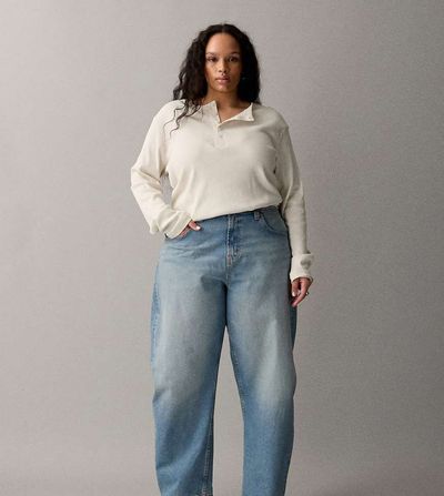 ASOS Curve ASOS DESIGN Circular Design Collection Curve slim barrel leg jeans in light midwash-Blue