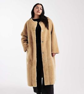 ASOS Curve ASOS DESIGN Curve collarless bonded faux fur coat in biscuit-Brown