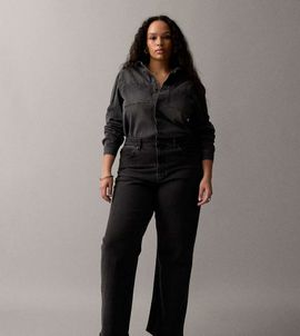 ASOS Curve ASOS DESIGN Curve comfort stretch straight leg jeans in black