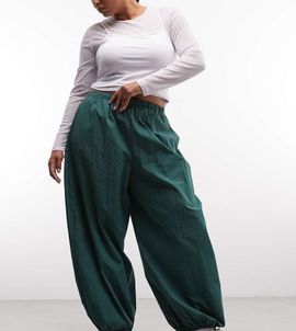 ASOS Curve ASOS DESIGN Curve cotton nylon blend pull-on balloon pants in dark green