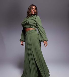 ASOS Curve ASOS DESIGN Curve dropped waist pleat detail maxi skirt in olive - part of a set-Green