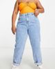 ASOS Curve ASOS DESIGN Curve high rise relaxed mom jeans in light wash-Blues - 1