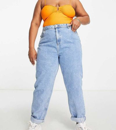 ASOS Curve ASOS DESIGN Curve high rise relaxed mom jeans in light wash-Blues