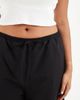 ASOS Curve ASOS DESIGN Curve longline bermuda shorts in black linen look - 4