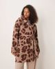 ASOS Curve ASOS DESIGN Curve microfleece mini robe in leopard print-Multi - 4