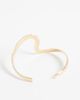 ASOS Curve ASOS DESIGN Curve open cuff bracelet with wave design in gold tone - 3