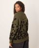 ASOS Curve ASOS DESIGN Curve oversized sweater in leopard-Green - 4