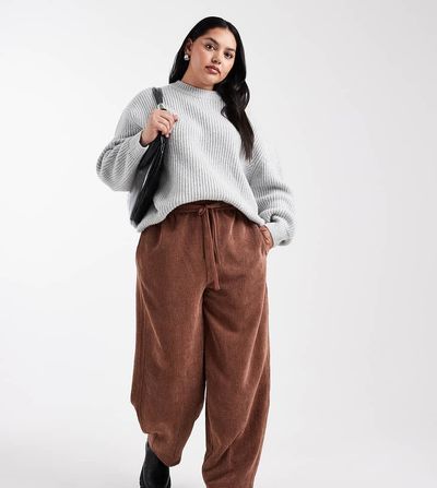 ASOS Curve ASOS DESIGN Curve pull-on barrel leg corduroy pants in chocolate-Brown
