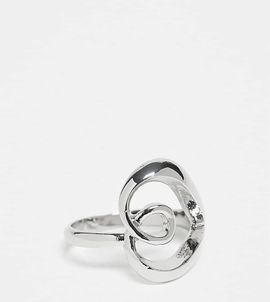 ASOS Curve ASOS DESIGN Curve ring with large heart in silver tone