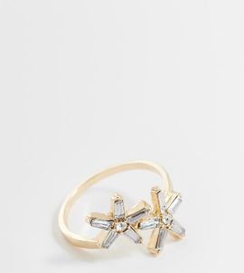 ASOS Curve ASOS DESIGN Curve ring with mini crystal star-fish design in gold tone