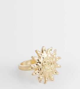 ASOS Curve ASOS DESIGN Curve ring with sun design in gold tone