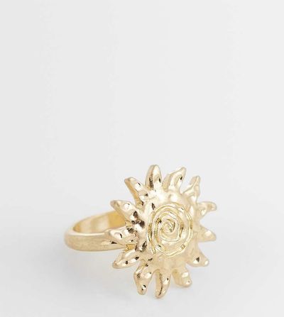ASOS Curve ASOS DESIGN Curve ring with sun design in gold tone