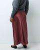 ASOS Curve ASOS DESIGN Curve satin bias maxi skirt in maroon-Brown - 4
