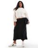 ASOS Curve ASOS DESIGN Curve satin bias midi skirt in black - 2