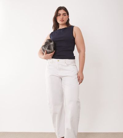 ASOS Curve ASOS DESIGN Curve slim barrel jeans in white