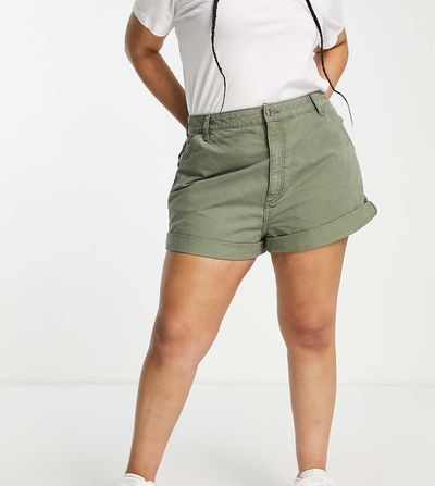 ASOS Curve ASOS DESIGN Curve slouchy mom short in washed khaki-Green