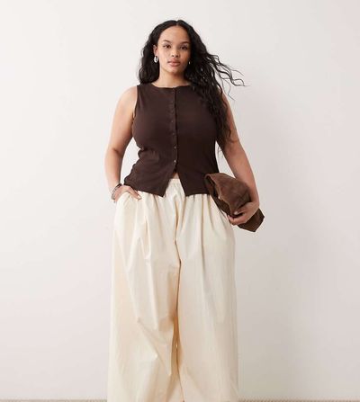 ASOS Curve ASOS DESIGN Curve super wide leg pants in cream-White