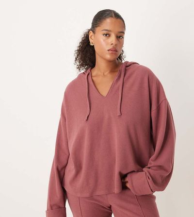 ASOS Curve ASOS DESIGN Curve Supersoft hoodie with turn back cuff detail-Brown
