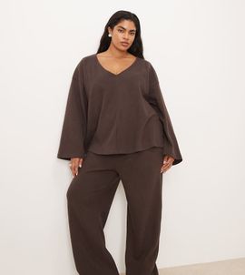 ASOS Curve ASOS DESIGN Curve supersoft wide leg sweatpants in chocolate - part of a set-Brown