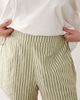 ASOS Curve ASOS DESIGN Curve textured pull on flippy shorts in khaki stripe-Green - 3