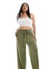 ASOS Curve ASOS DESIGN Curve tie belt wide leg pants in khaki-Green - 1