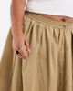 ASOS Curve ASOS DESIGN Curve toggle waist detail volume midaxi skirt in camel-Neutral - 4